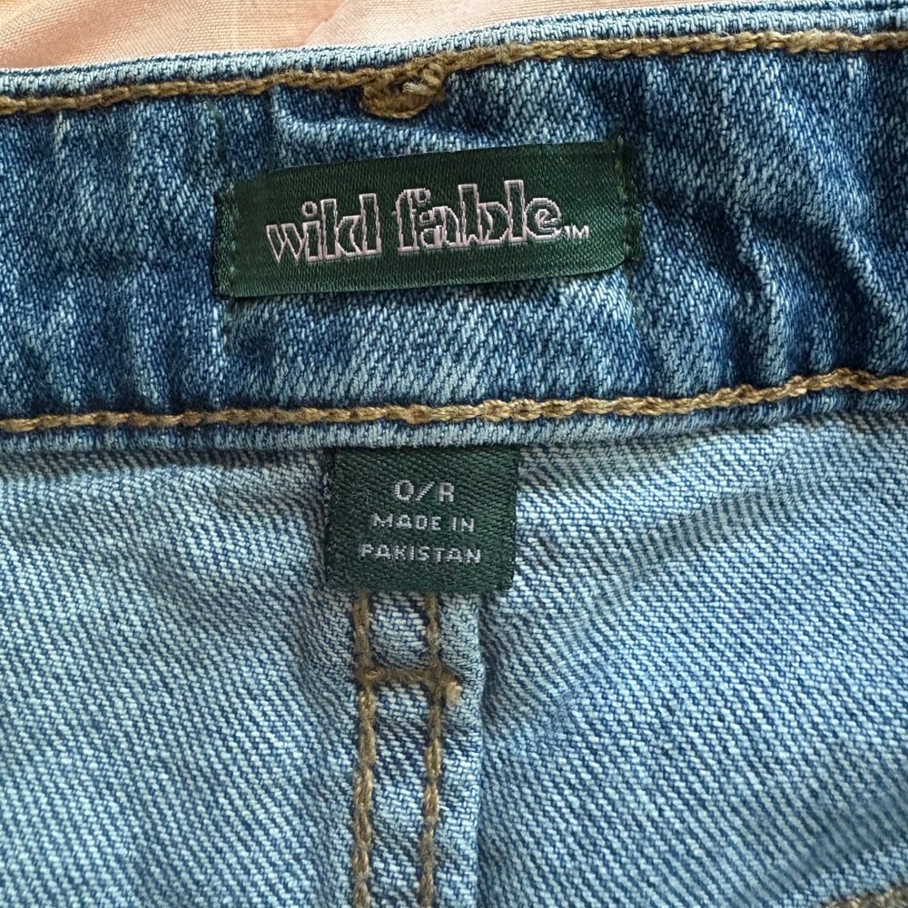 Wild Fable Mid Rise Shorts - Picture 2 of 5